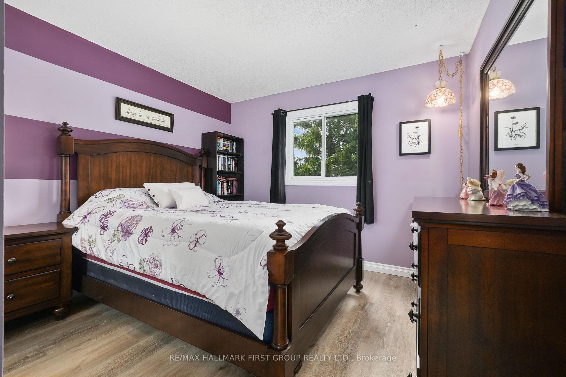 77 Sanders Drive photo 18