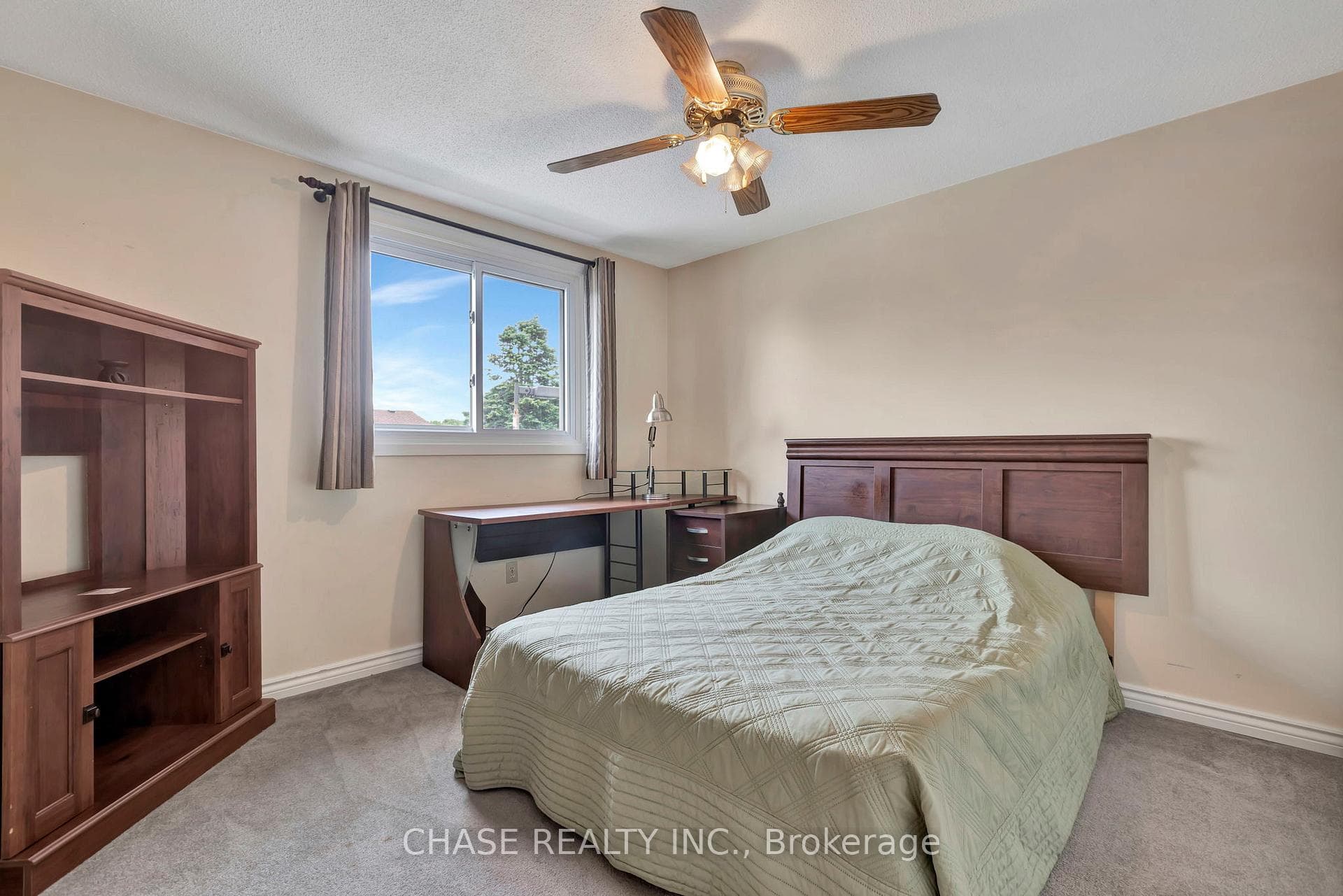 151 Gateshead Crescent Unit 116 photo 17