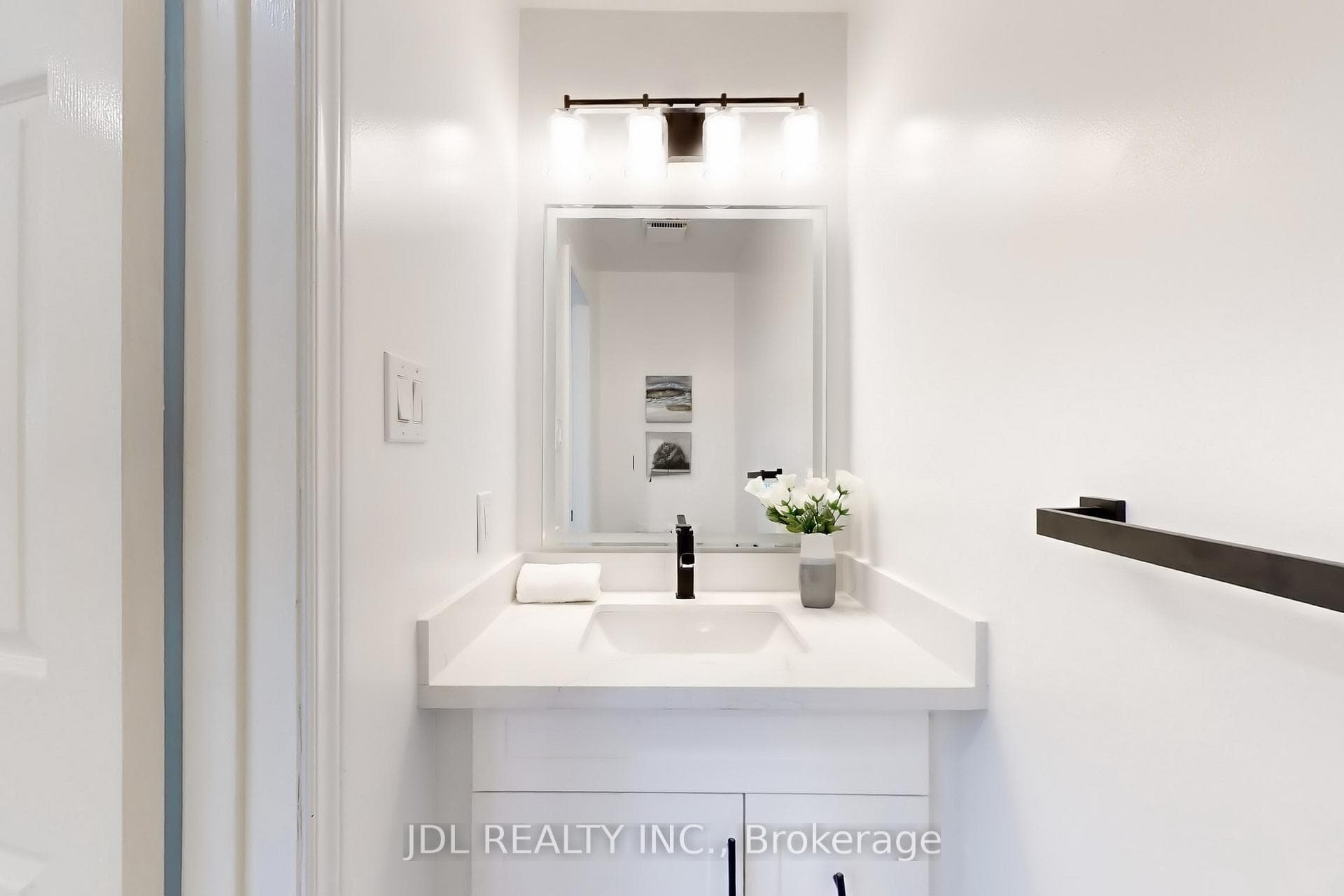 1093 Glenanna Road photo 15