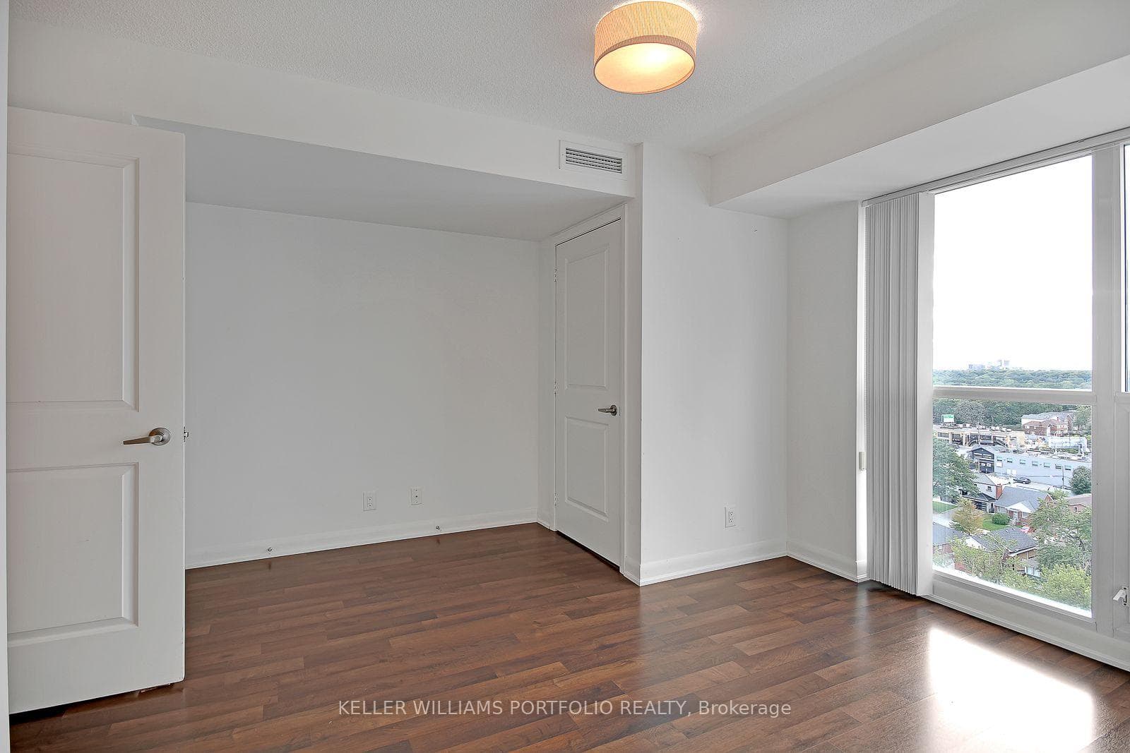 17 Anndale Drive Unit 1716 photo 12