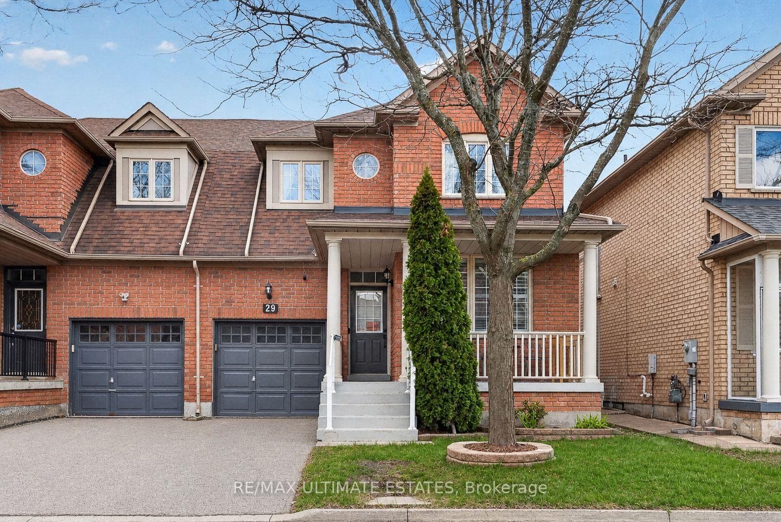 29 Lakespring Drive photo 1