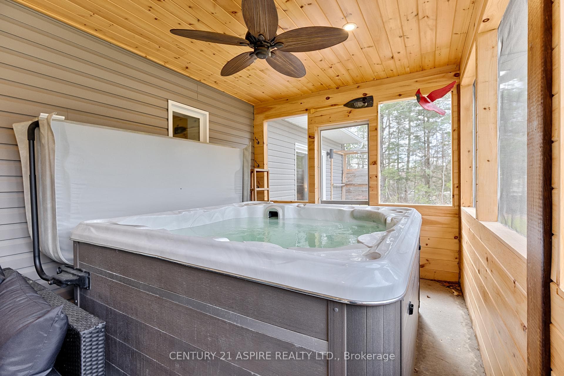 544 Marsh Road photo 40