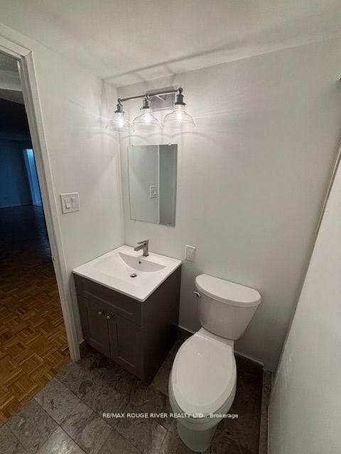 5795 Yonge Street Unit 1002 photo 14