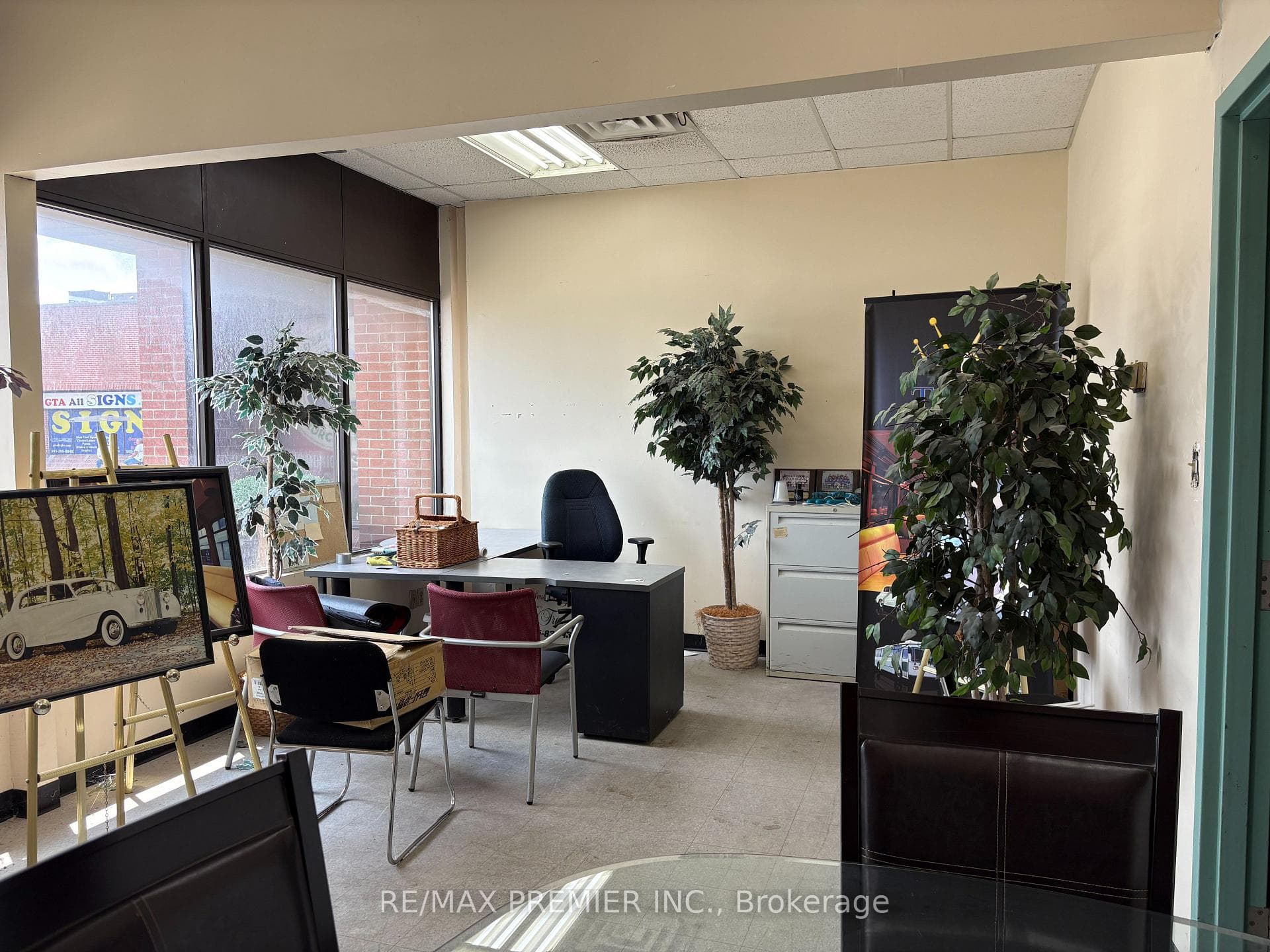 4120 Steeles Avenue Unit 3 photo 3