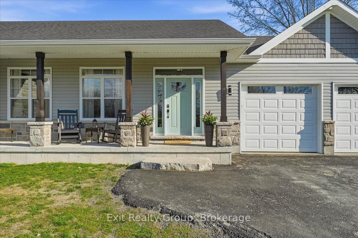 544 Shannon Road photo 5