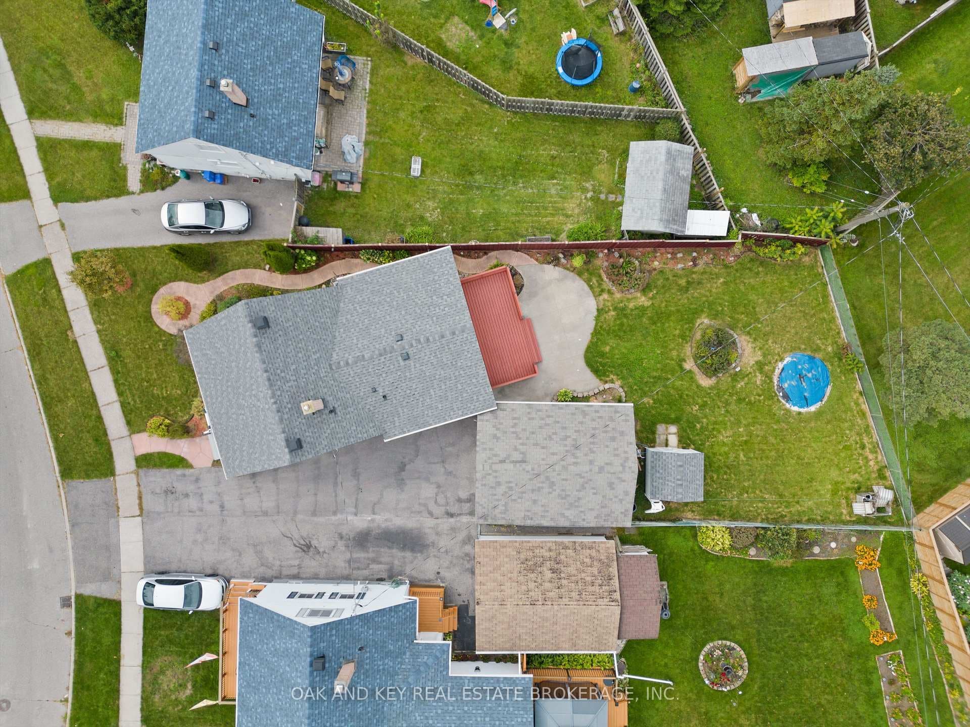 40 Woodhouse Crescent photo 2