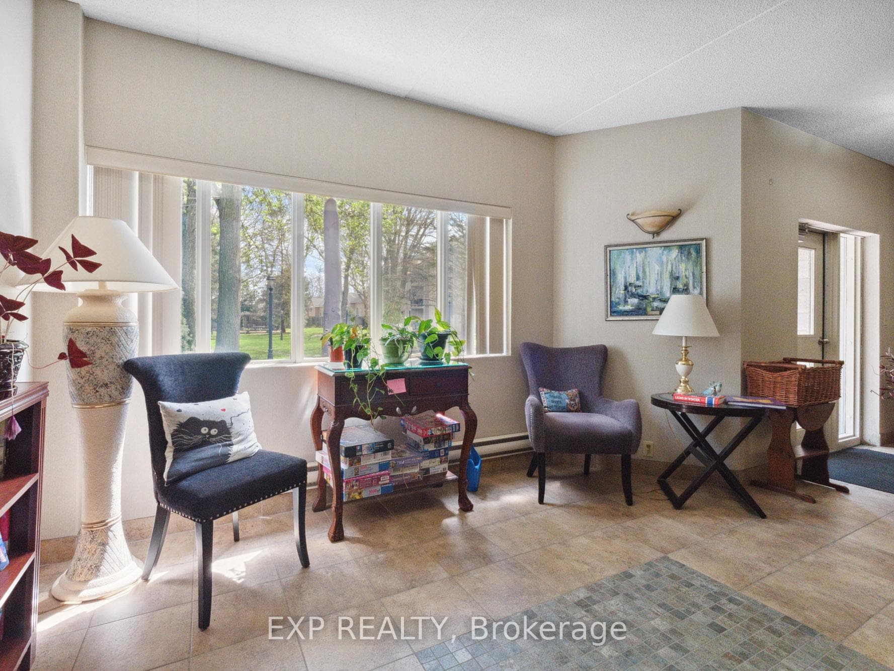4658 DRUMMOND Road Unit 126 photo 26