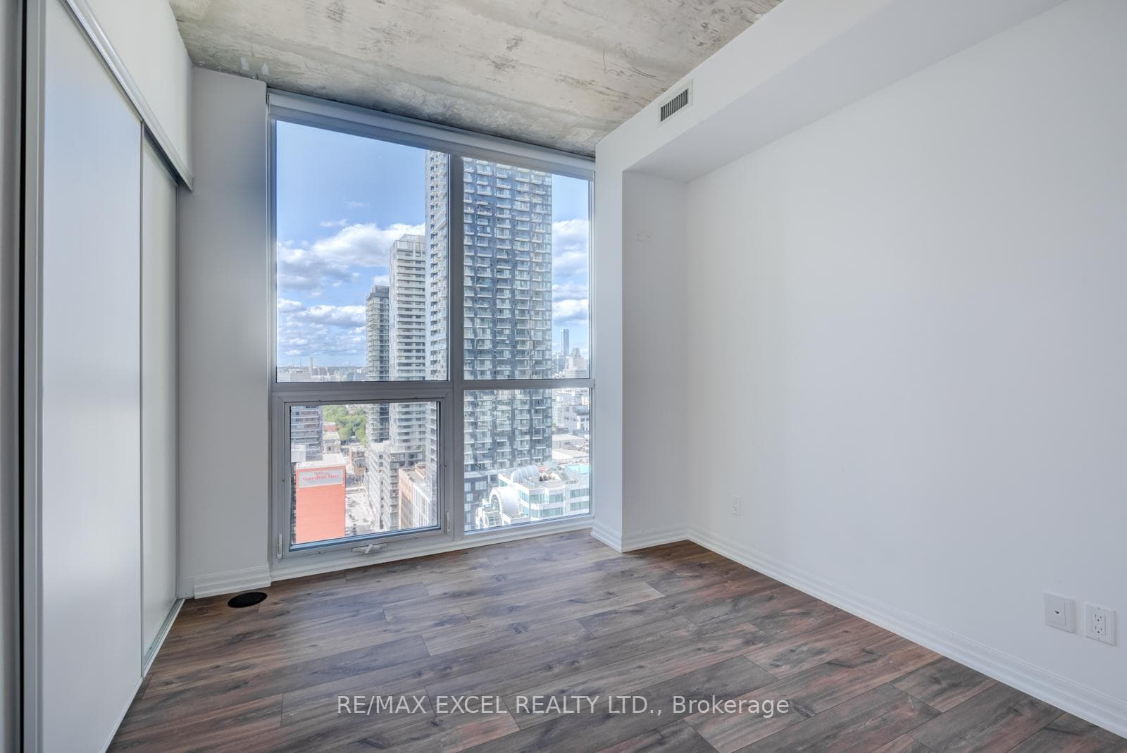 88 Blue Jays Way Unit 2602 photo 12