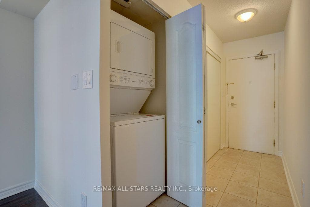 1 Rean Drive Unit 407 photo 4