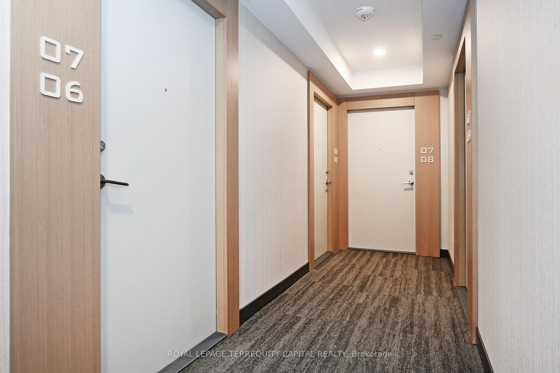 1100 Sheppard Avenue Unit 706 photo 7