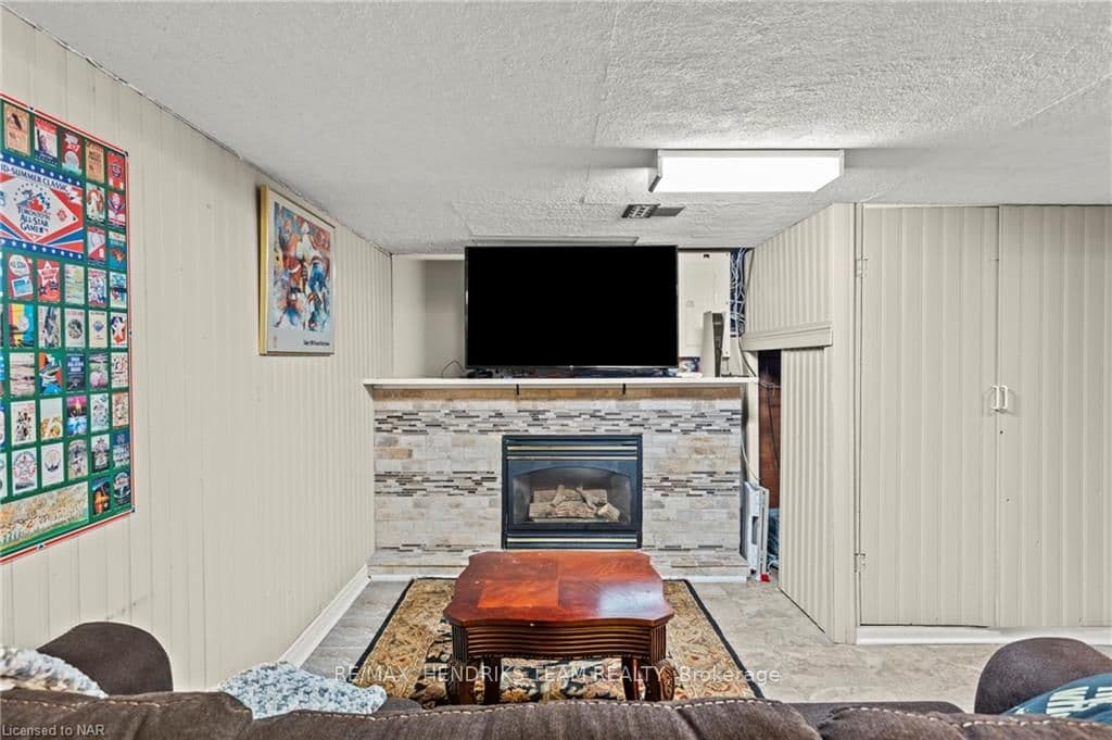 19 FAIRBURN Avenue photo 25