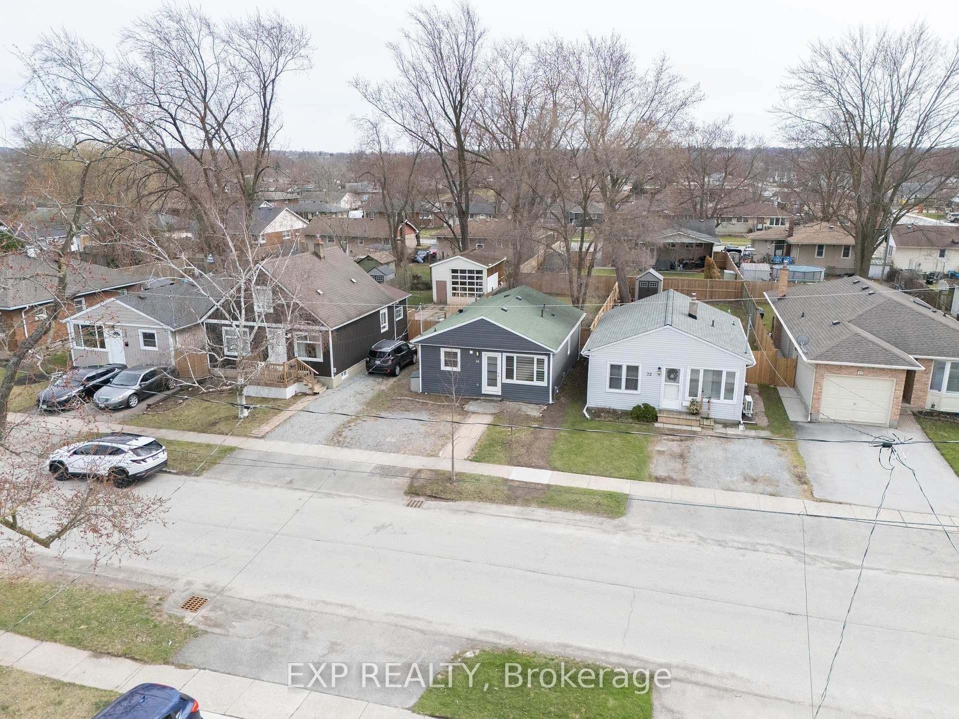 32 Alexandra Boulevard photo 30