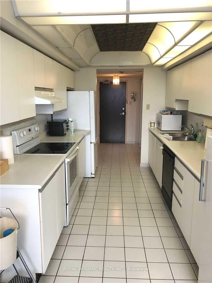 4725 Sheppard Avenue Unit 1512 photo 4