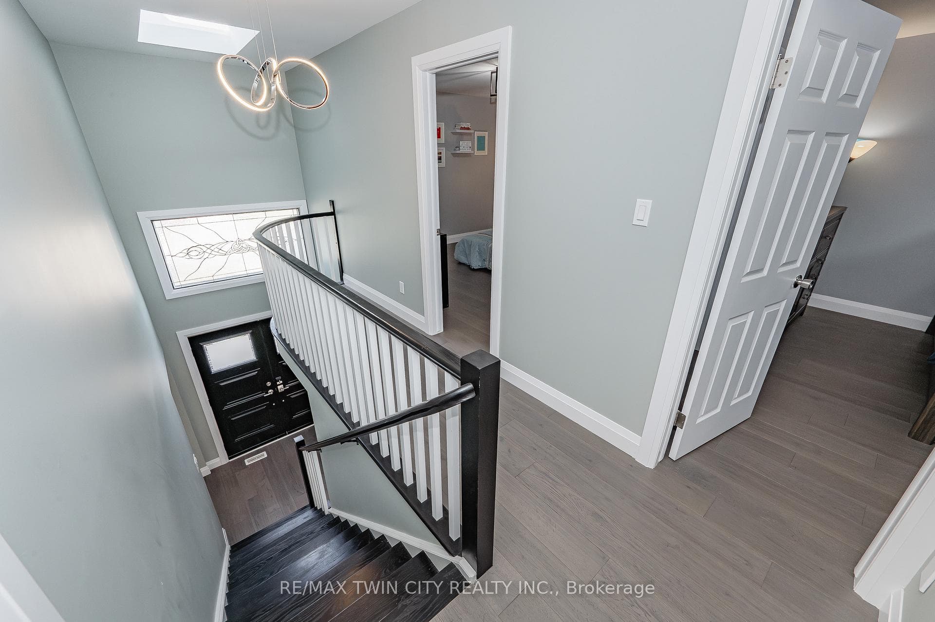49 Robertson Crescent photo 19
