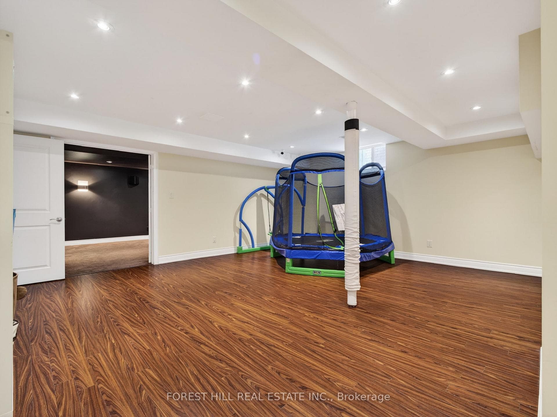 232 Luca Avenue photo 40