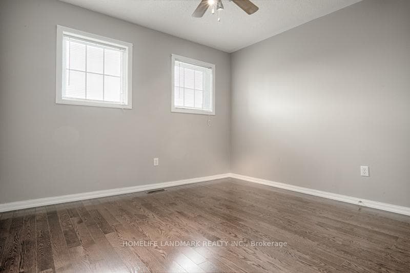 813 Stonehaven Avenue photo 8