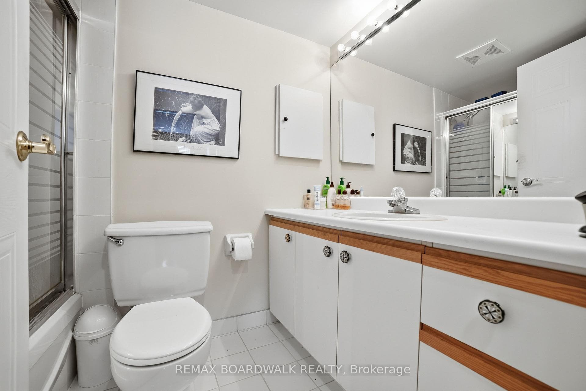1705 Playfair Drive Unit 1408 photo 29