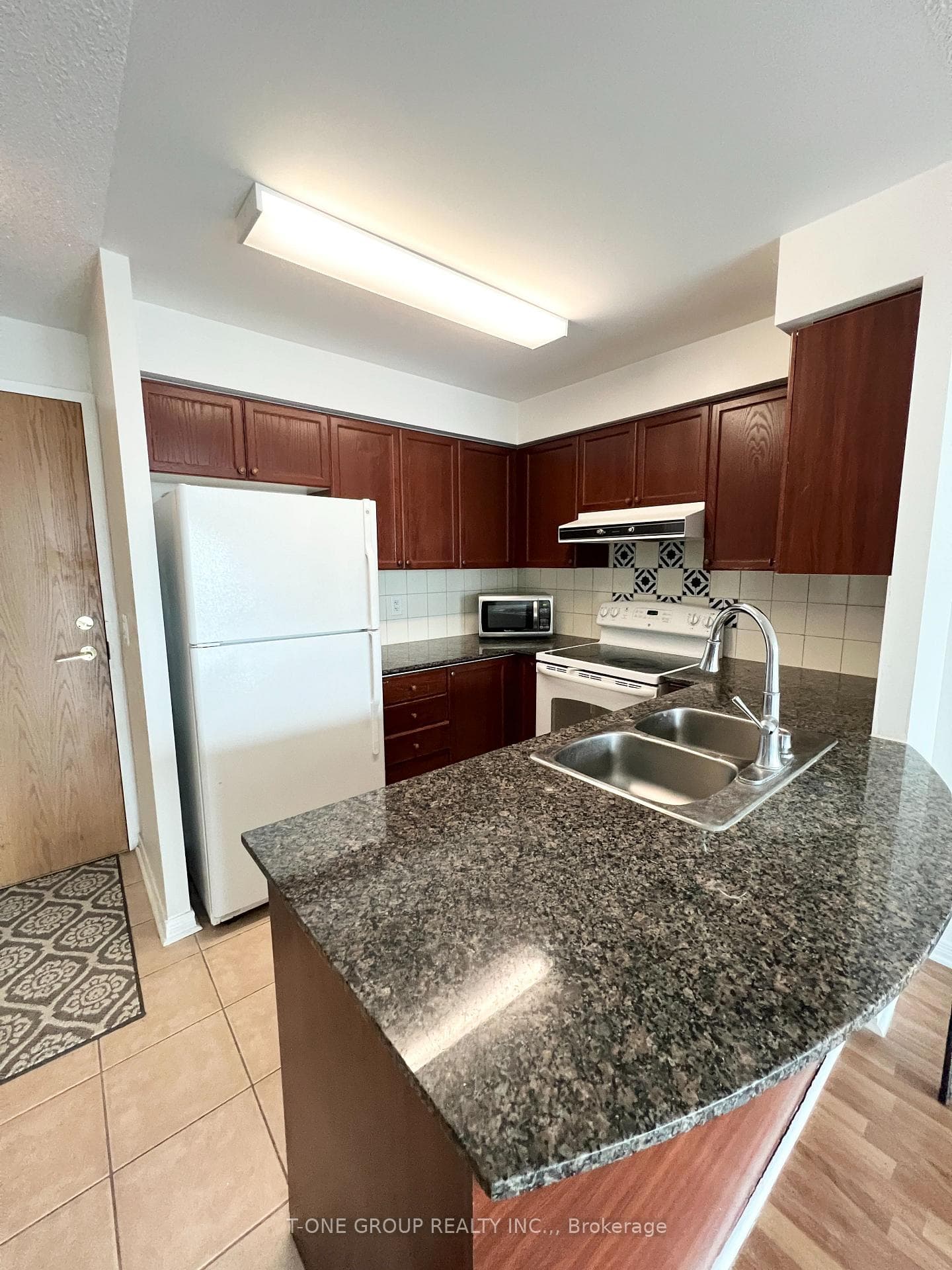 5500 YONGE Street Unit 1202 photo 5