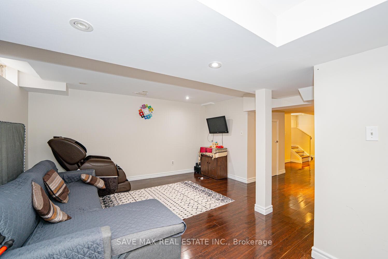 101 Alford Crescent photo 35