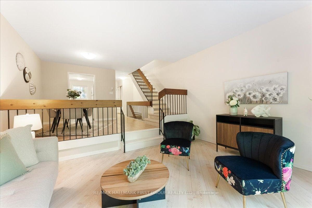275 Manse Road Unit 56 photo 1