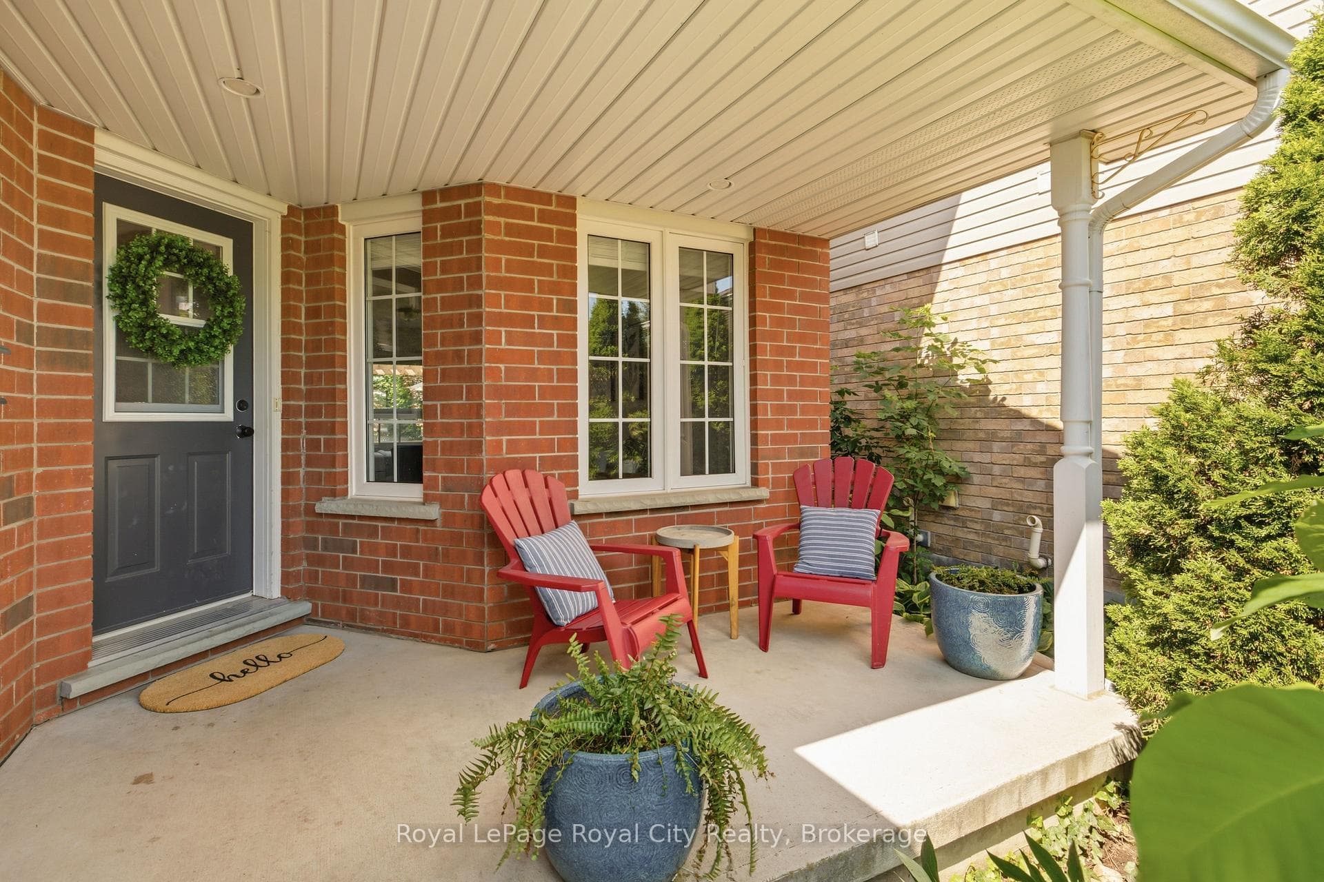43 Fletcher Court photo 2