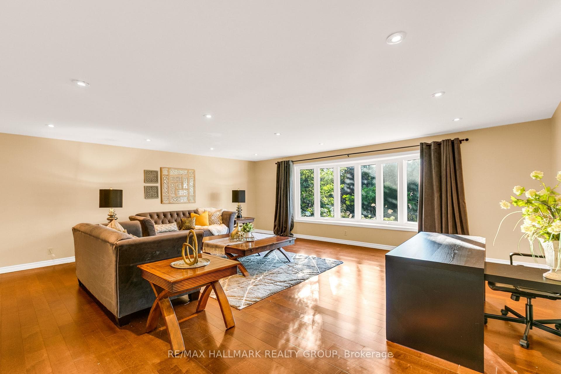 7316 Flewellyn Road photo 14