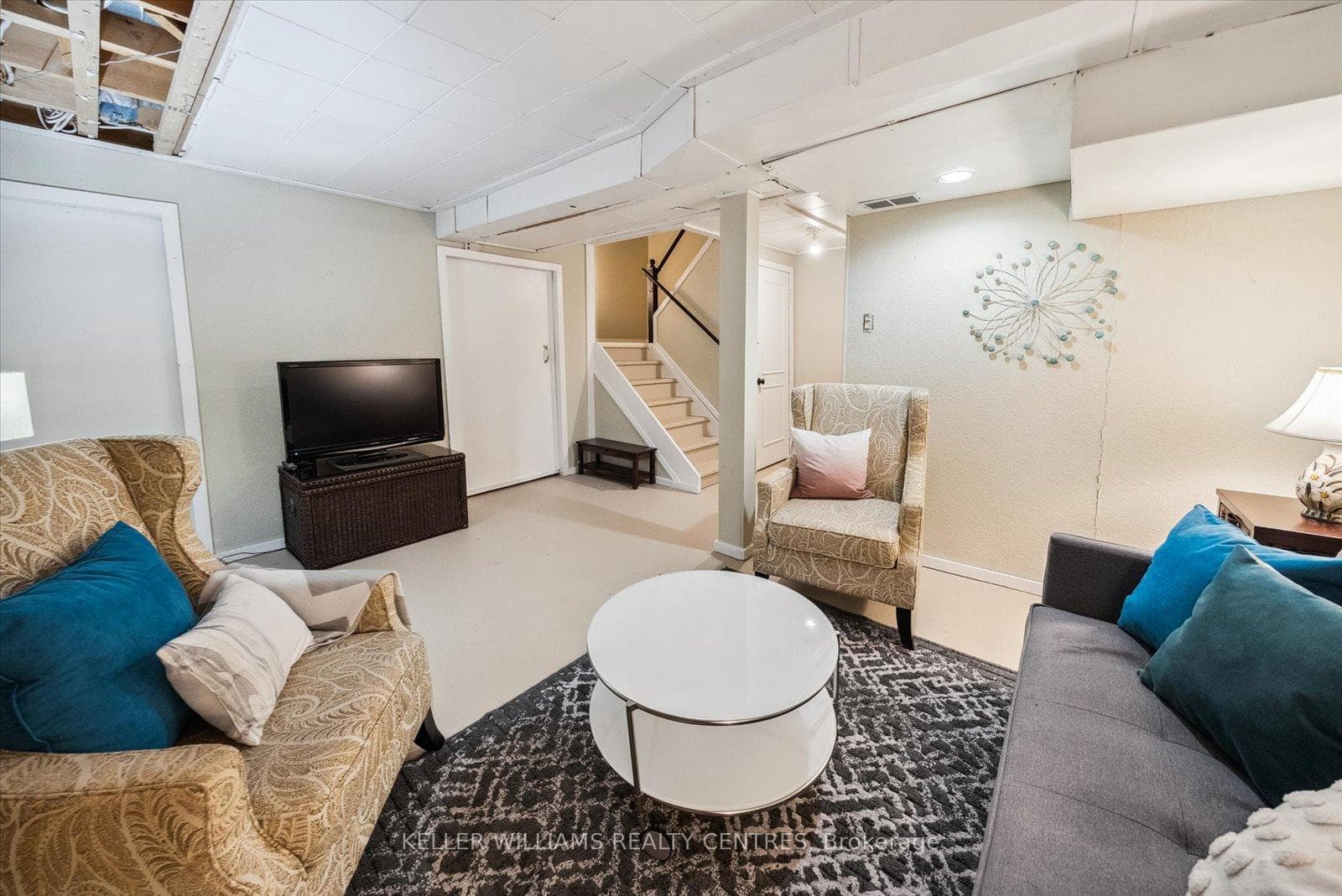 571 Jack Giles Circle photo 16