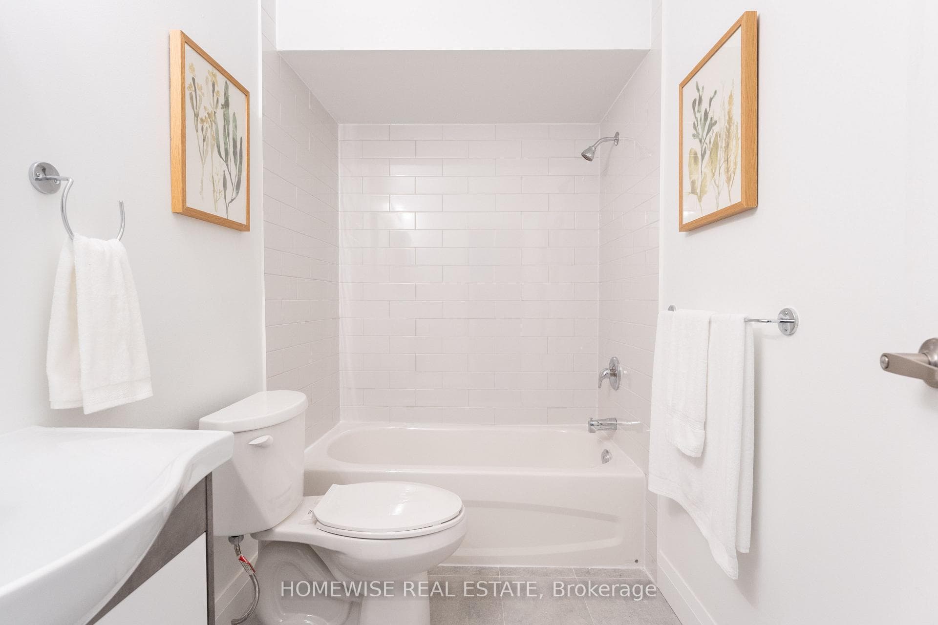 240 Ormond Drive Unit E1 photo 22