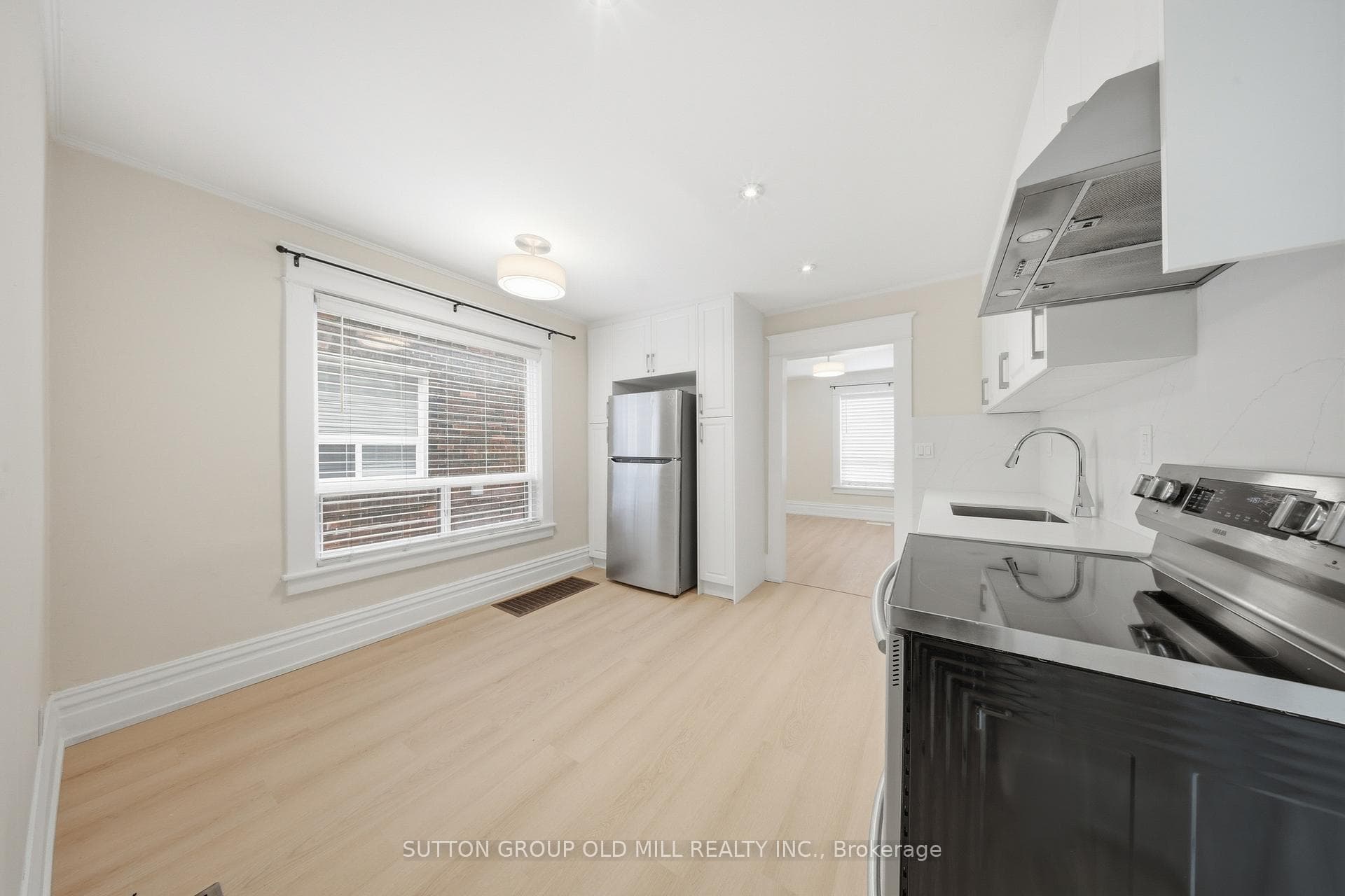 212 Maria Street Unit 1 photo 9