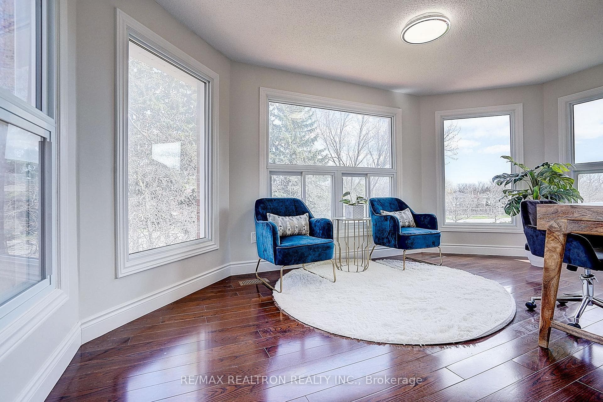 45 Stacey Crescent photo 30