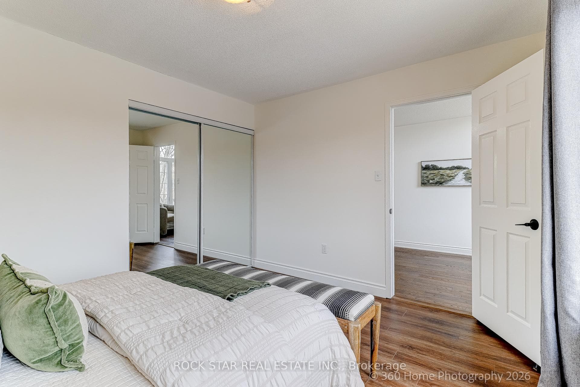 2444 Towne Boulevard photo 37