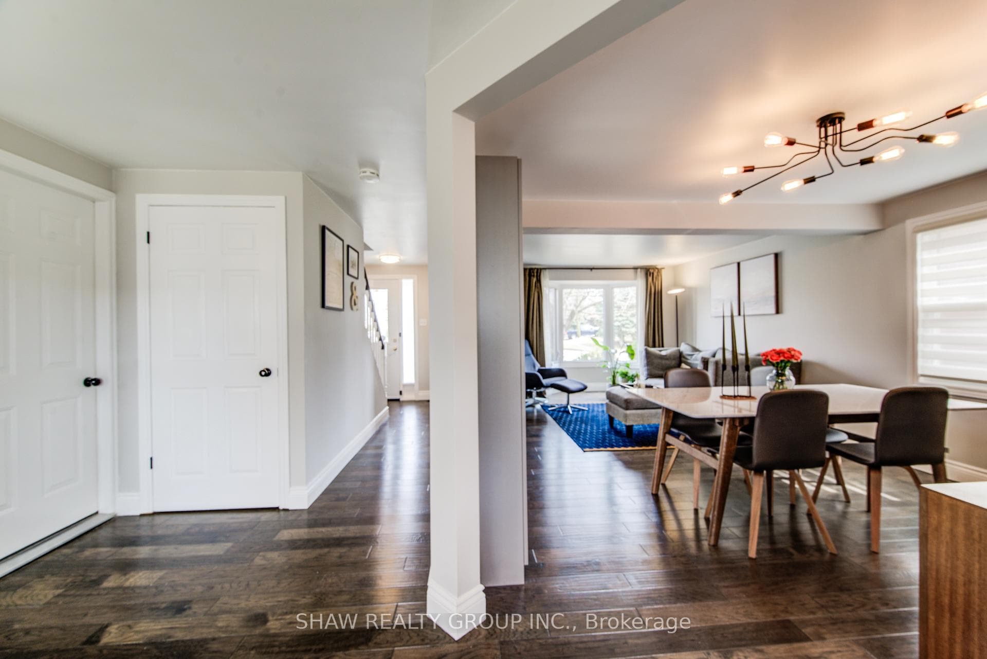 110 Imperial Drive photo 12