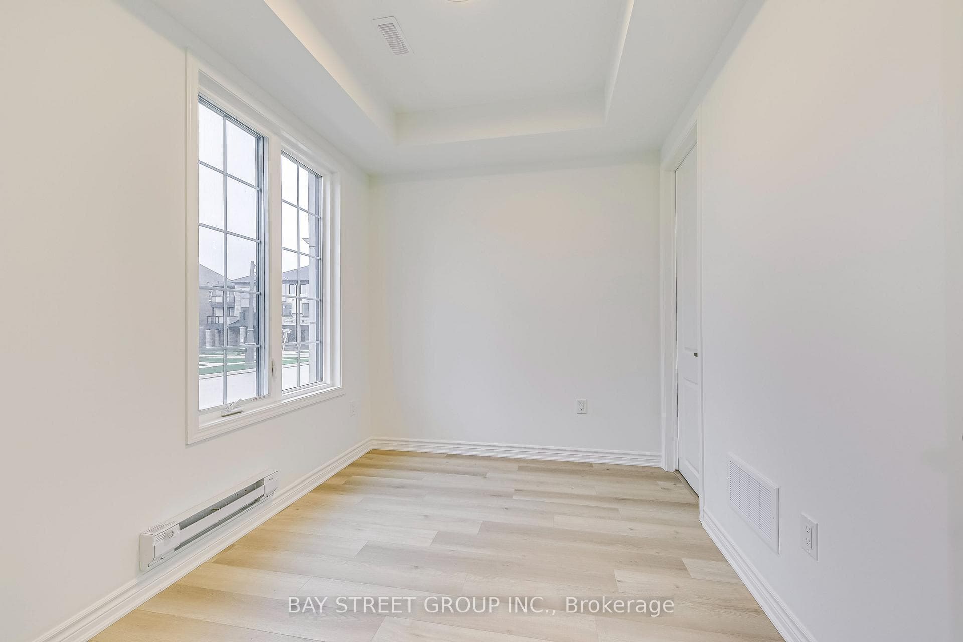 3074 Merrick Road photo 4