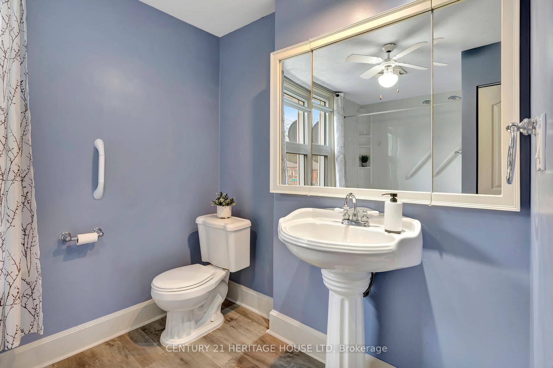 83 Park Avenue photo 15
