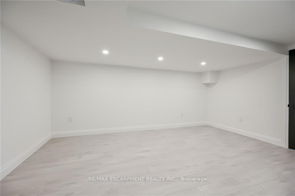 201 Stewartdale Avenue photo 26