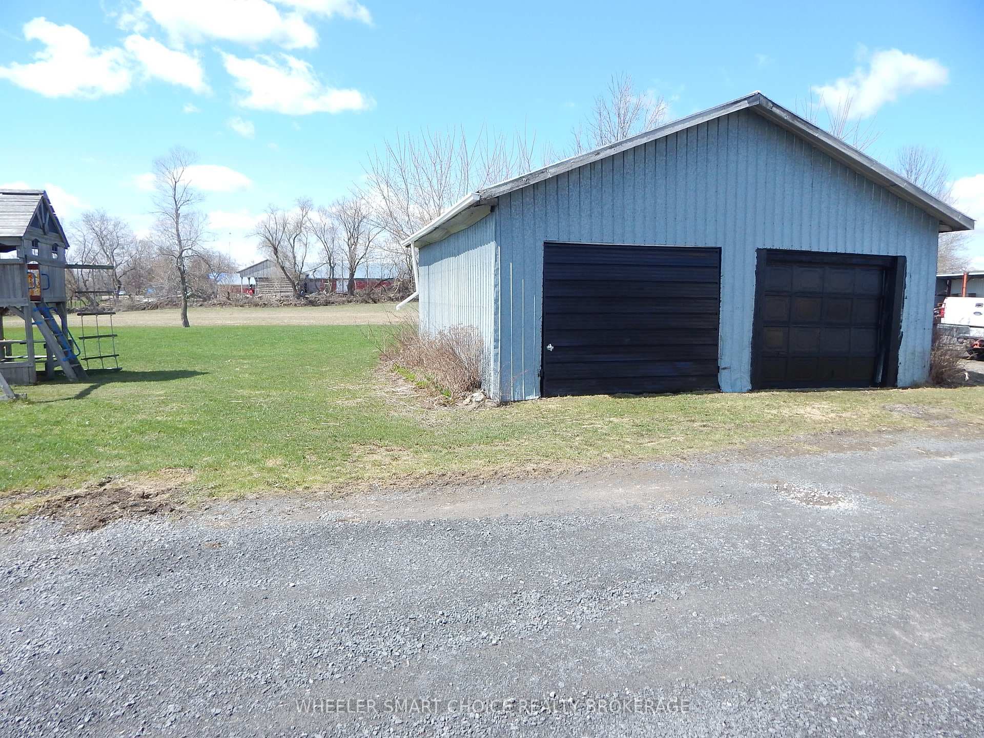 16935 Duffs Corners Road photo 8