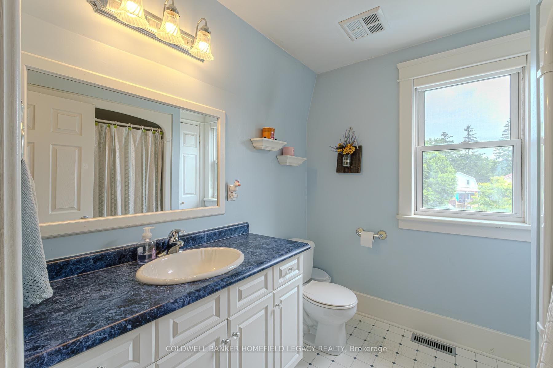 52 Cherry Street photo 19