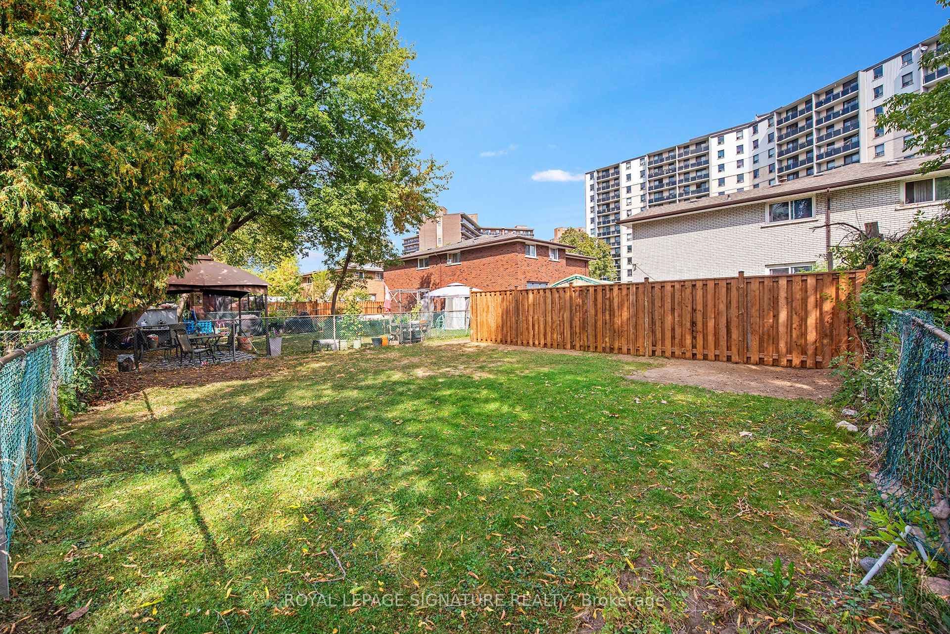 34-36 Delawana Drive photo 28