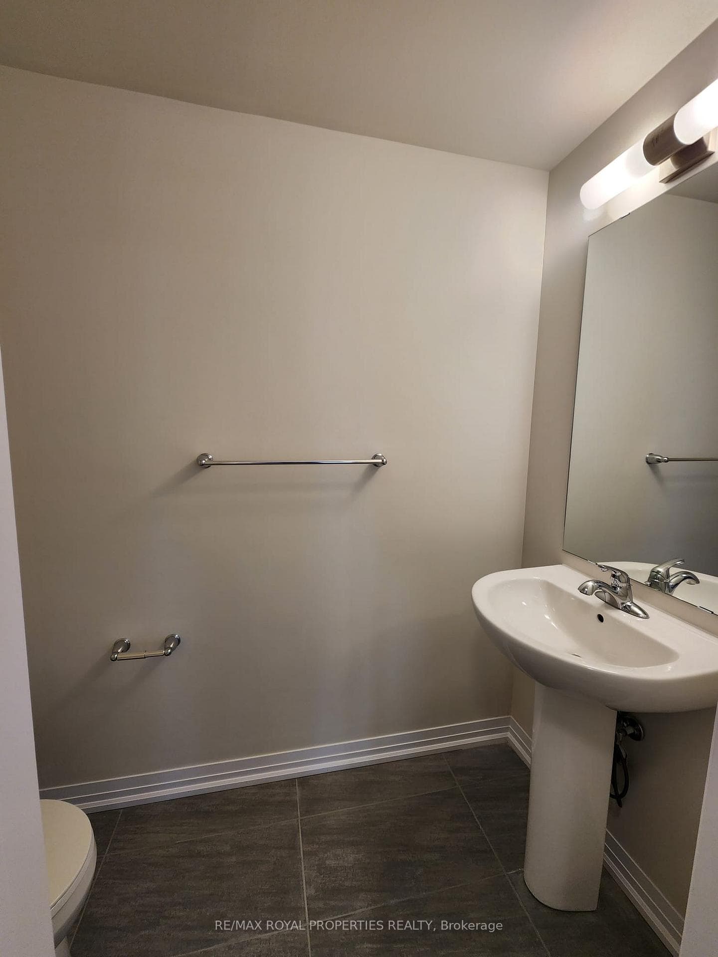 2635 William Jackson Drive Unit 718 photo 4