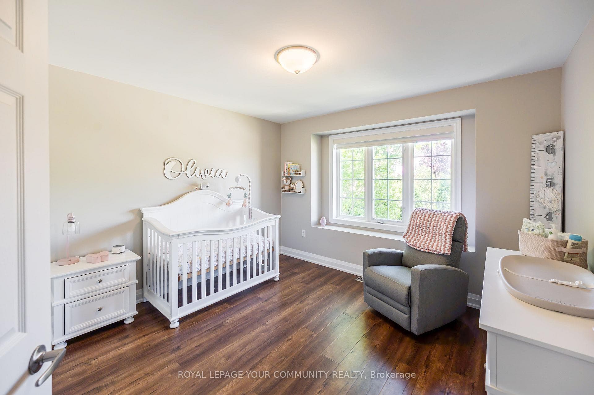 48 Dr Jones Drive photo 22