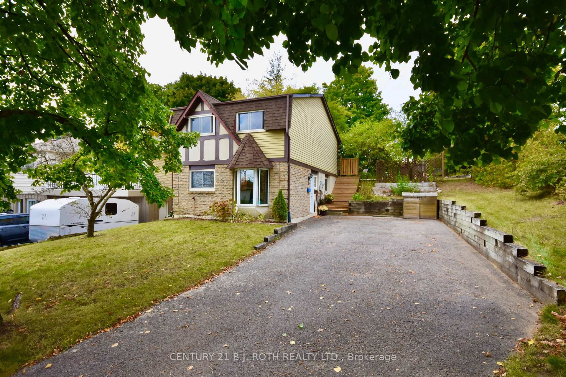 Thank you for viewing 2 Lewis Lane!