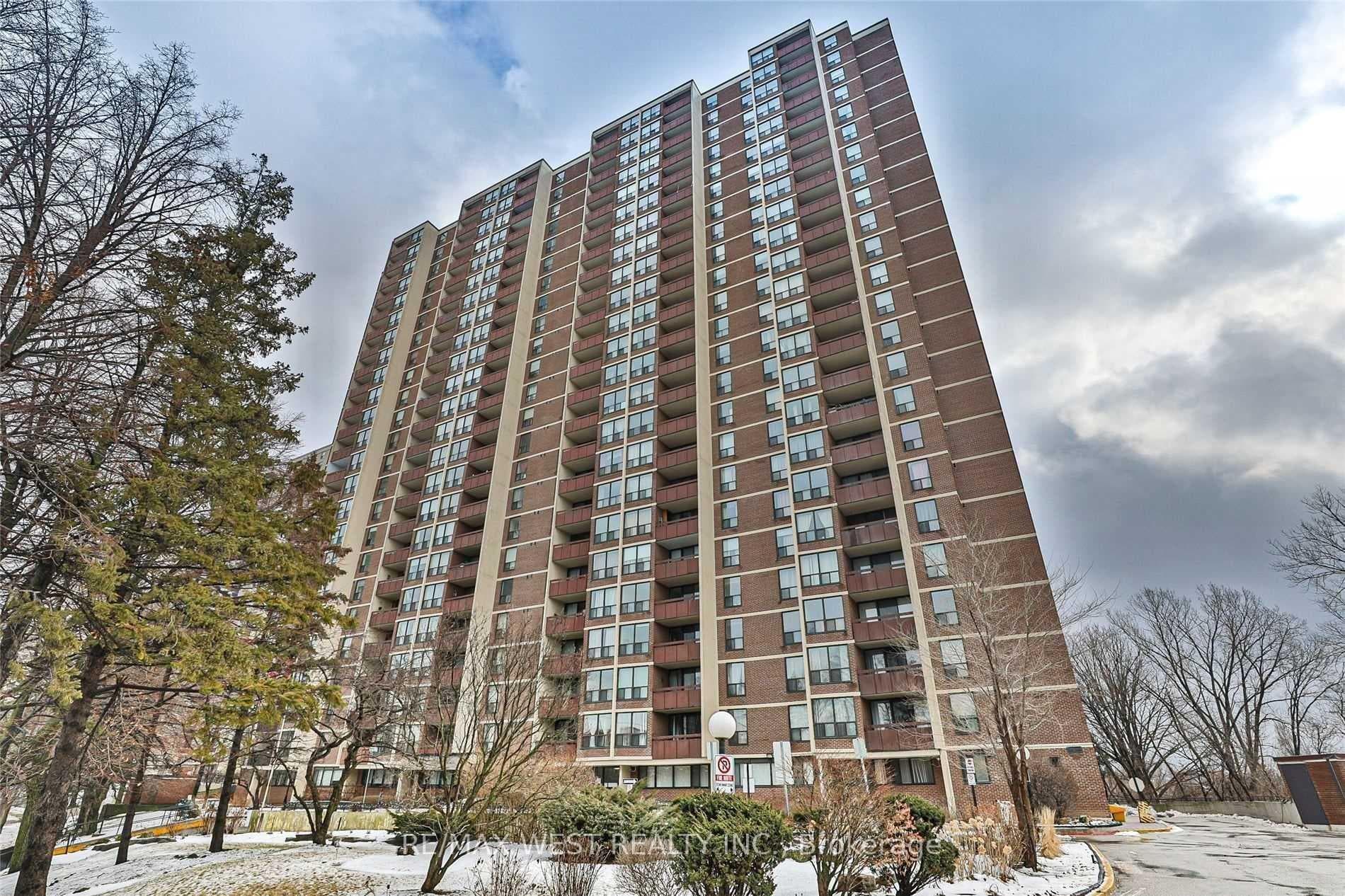 85 Emmett Avenue Unit 1509 photo 1