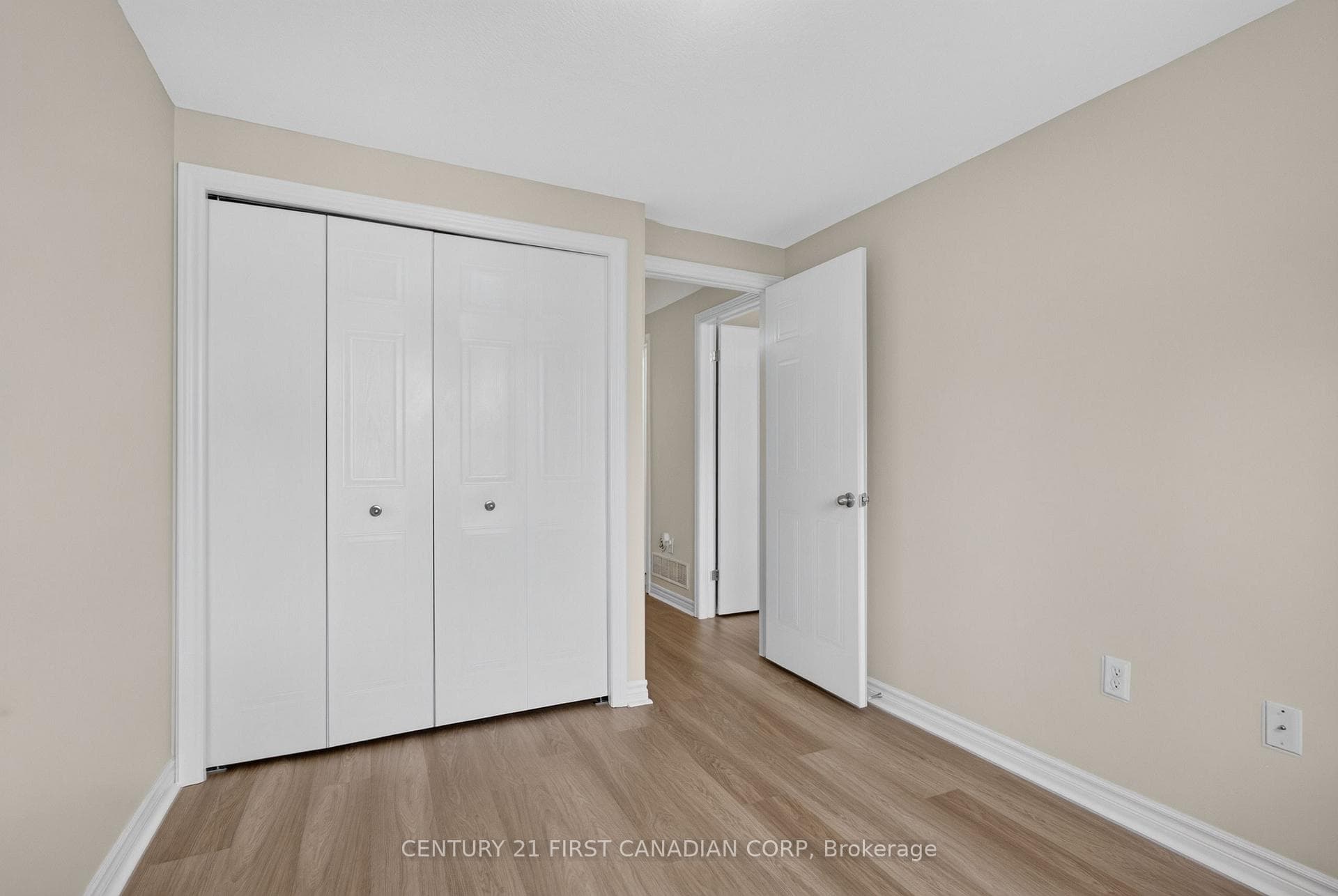 1059 Whetherfield Street Unit 7 photo 26