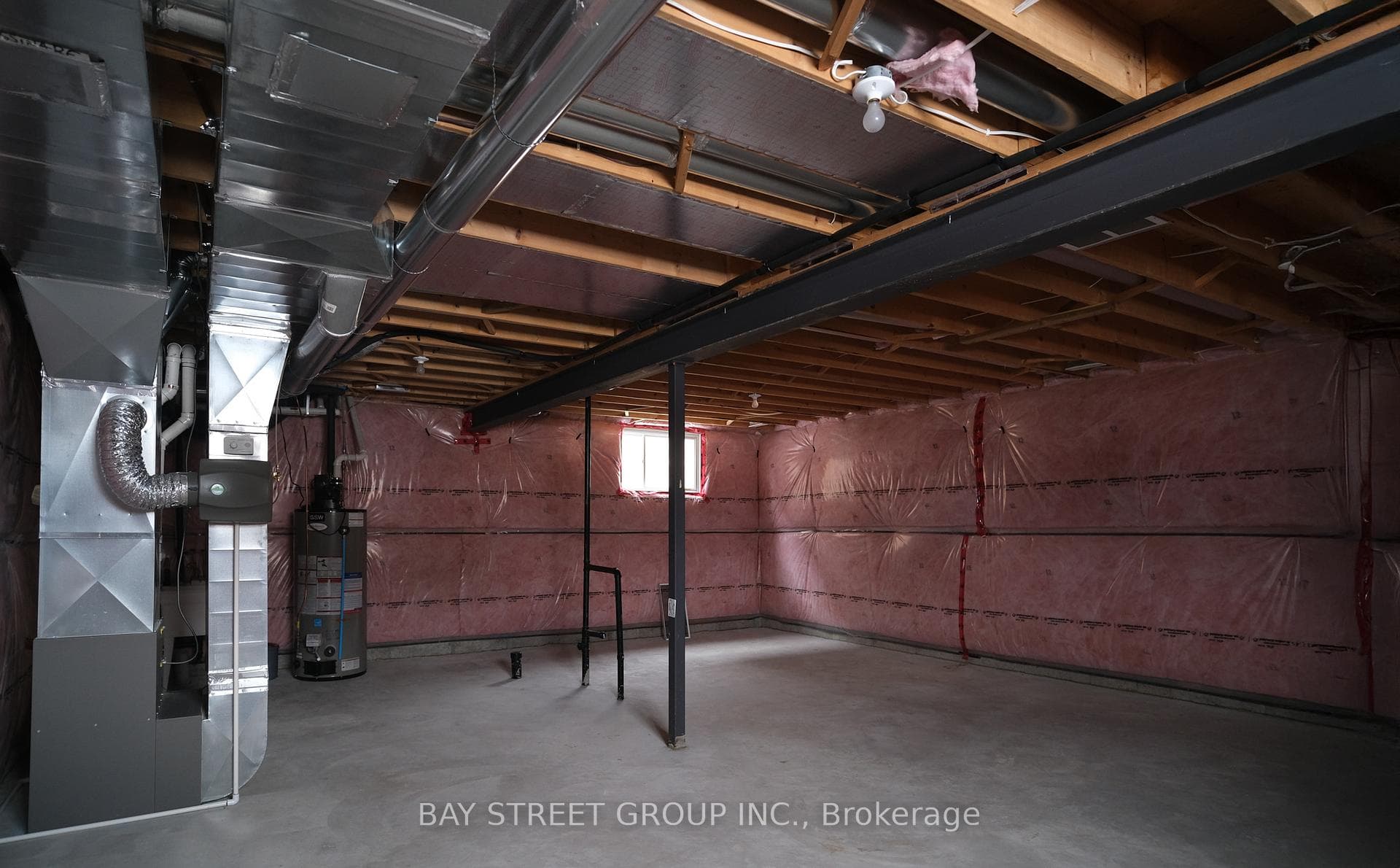 679 Tennent Avenue photo 24