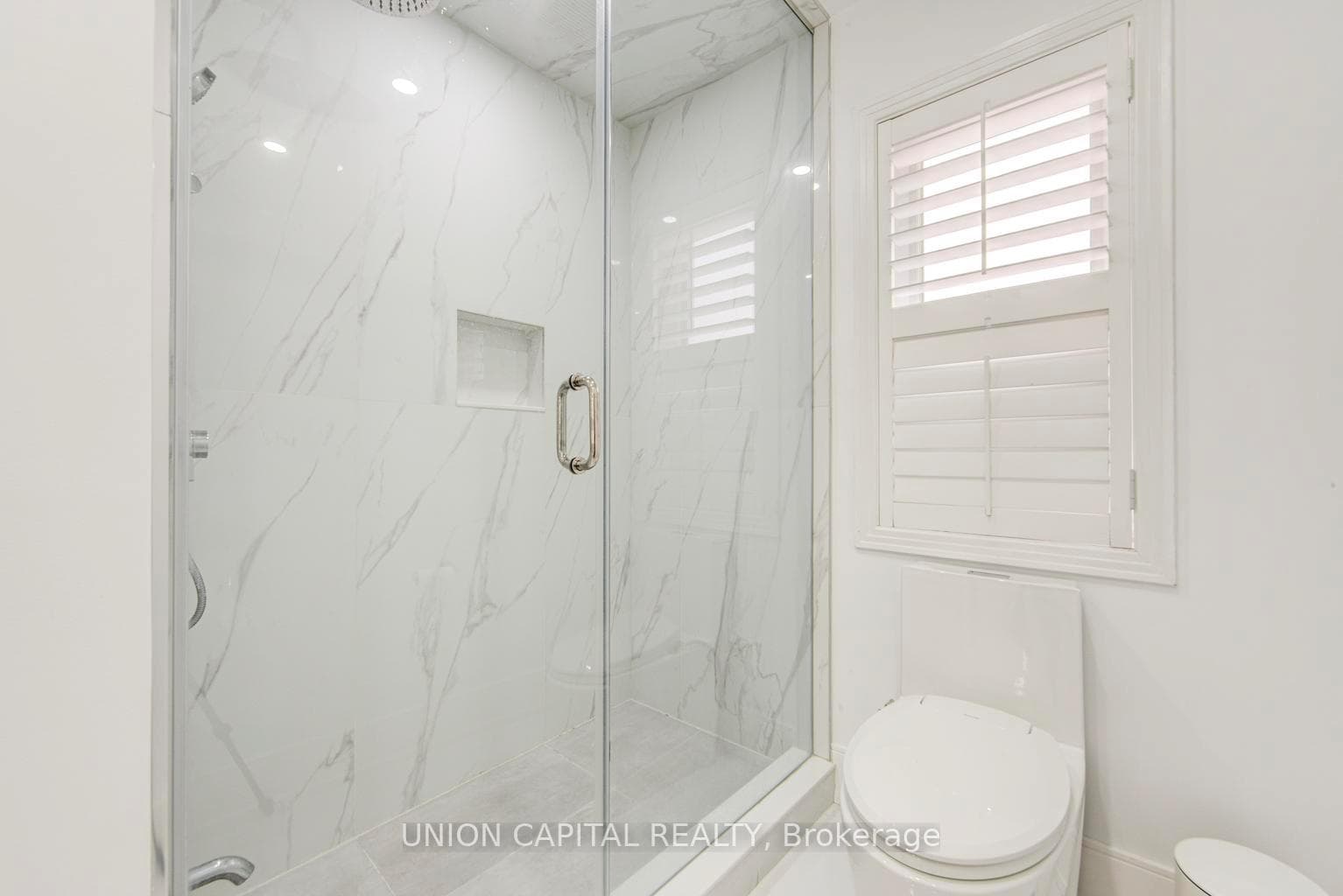 69 Southbrook Crescent photo 37