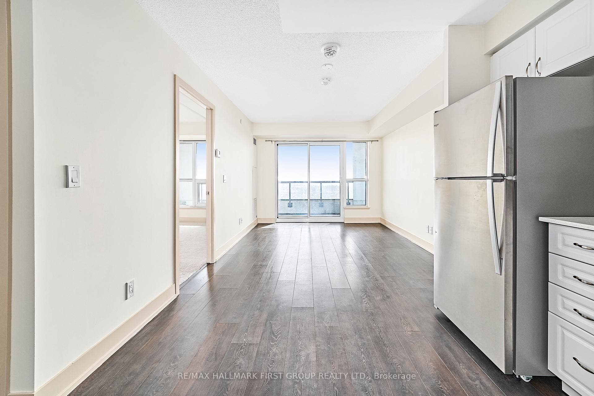 1255 Bayly Street Unit 1605 photo 15