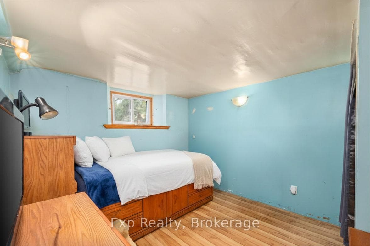 8699 Old Hasting Road photo 32