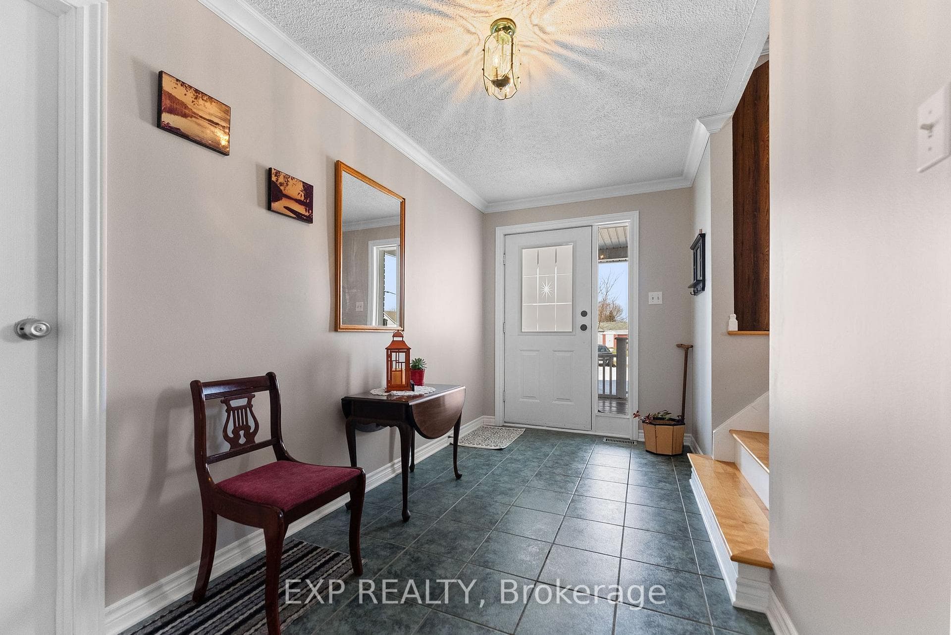 320 Francis Street photo 28