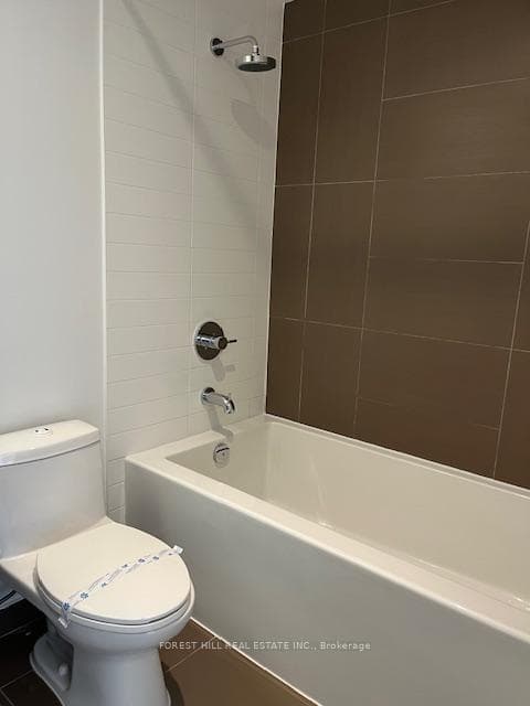 310 Tweedsmuir Avenue Unit 309 photo 18
