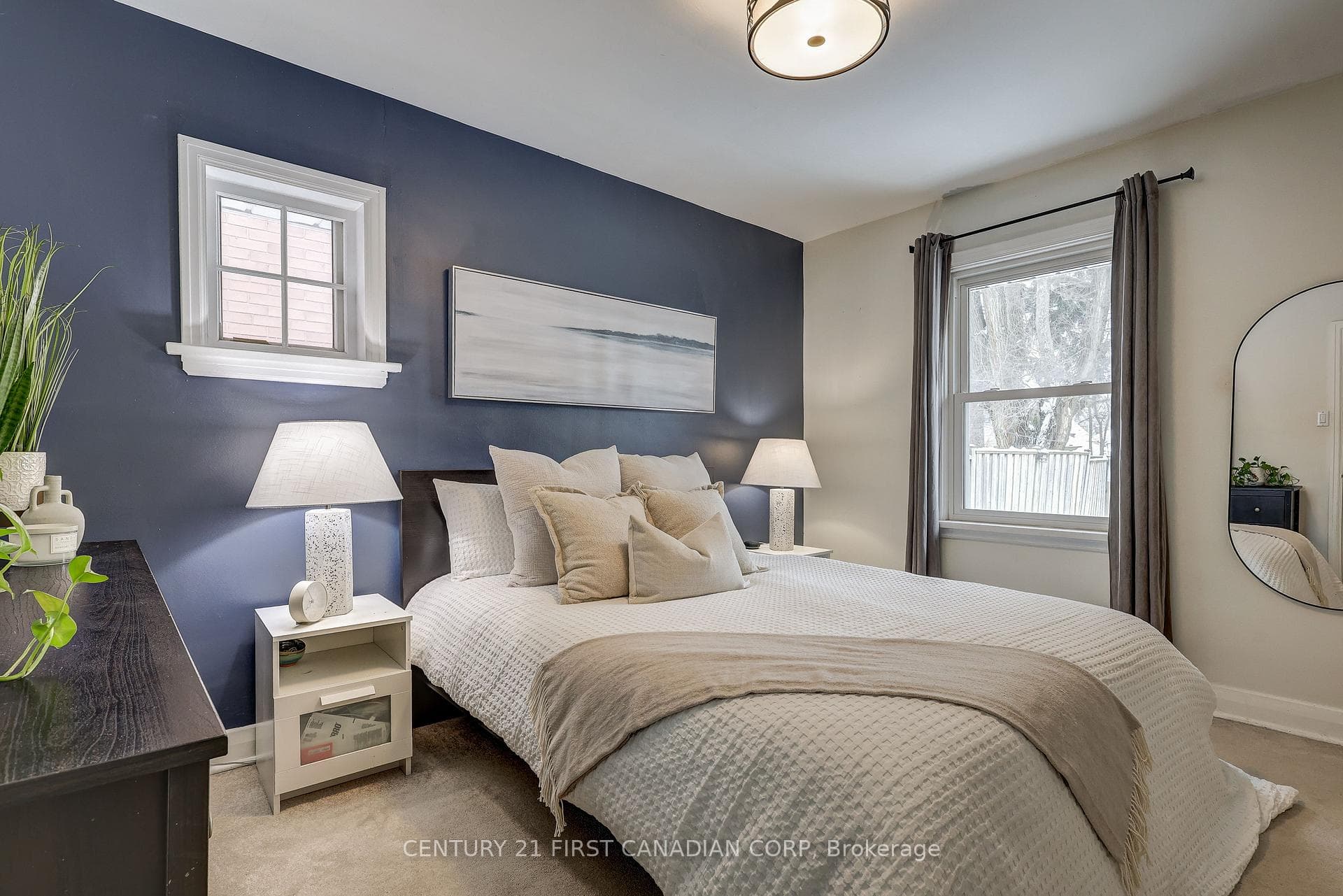 33 BEATTIE Avenue photo 34